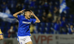 V-League 2022 đượm nỗi buồn khi bóng chưa lăn