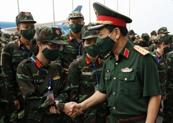 Phó Thủ tướng Lê Văn Thành và Bộ trưởng Quốc phòng vào TP.HCM chỉ đạo chống dịch