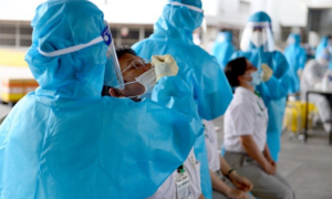 Hà Nội thêm 7 ca nghi COVID-19, 1 người là tài xế lái xe cấp cứu 115