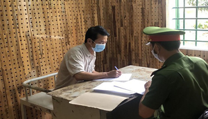 Bắt kẻ bị truy nã đặc biệt nguy hiểm sau 2 năm lẩn trốn