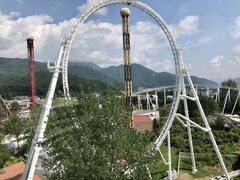 4 người chơi gãy xương, tàu lượn ở Nhật Bản phải dừng hoạt động 