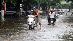 Thời tiết ngày 25/8: Mưa dông trải từ Bắc vào Nam, nguy cơ sạt lở đất ở miền núi