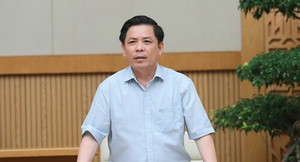 Bộ trưởng Nguyễn Văn Thể đề nghị Cần Thơ bỏ ngay quy định trung chuyển hàng hoá