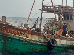 Cứu sống ngư dân gặp nạn ngoài biển Vũng Tàu