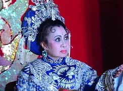 Đại tang do COVID-19 gây ra với gia đình cải lương nổi tiếng Huỳnh Long