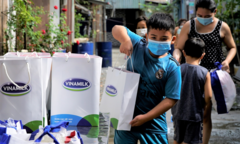 Chương trình trợ giá của Vinamilk giúp các bà nội trợ yên tâm trong mùa dịch
