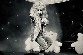 'Quái kiệt sân khấu lô tô' Xuân Hoa qua đời trong phòng trọ vì COVID-19