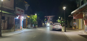 Nhiều người mắc COVID-19 khi vừa hết cách ly tập trung, Huế phong tỏa nhiều nơi