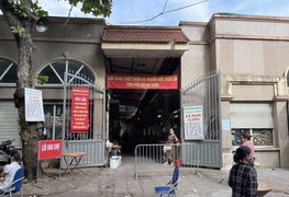Tiểu thương dương tính SARS-CoV-2, Hà Nội tìm người đến chợ Ngọc Hà 