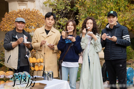 Triệu Vy 'ngã ngựa', những ngôi sao nào đang 'ngồi trên đống lửa'?