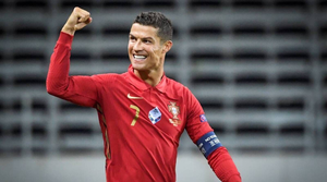 Ghi 2 bàn trong 7 phút, Ronaldo phá kỷ lục vĩ đại nhất cấp đội tuyển quốc gia