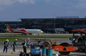 Bộ GTVT cảnh cáo 2 nhà thầu thi công đường băng sân bay Nội Bài