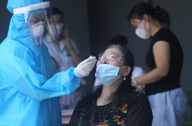 Hà Nội thêm 30 ca dương tính SARS-CoV-2, nhiều trường hợp chưa rõ nguồn lây