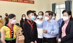 Thủ tướng động viên ngành giáo dục trước ngày khai giảng năm học mới
