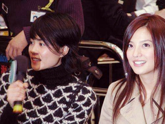 Vương Phi đang tìm mọi cách cứu Triệu Vy