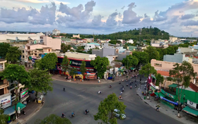 Quảng Ngãi nâng mức chống dịch đối với khu vực phong tỏa: ‘Ai ở đâu thì ở đó’