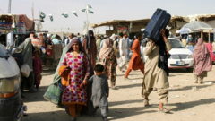 Mỹ lần đầu sơ tán công dân sau khi rút quân khỏi Afghanistan