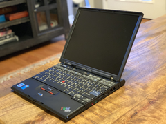 Mua laptop cũ cho trẻ học online: Những điều cần lưu ý 