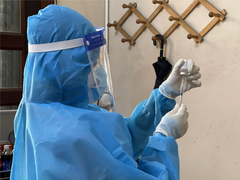 Hơn 700.000 người ở TP.HCM đã tiêm đủ 2 mũi vaccine COVID-19