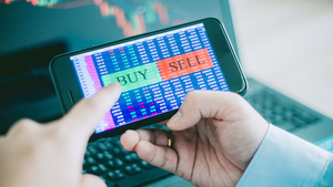 Thêm cổ phiếu ‘lạ’: Đi ngang không thanh khoản rồi bất ngờ tăng dựng đứng