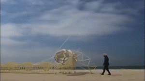 Video: Tác phẩm nghệ thuật di chuyển nhờ năng lượng gió