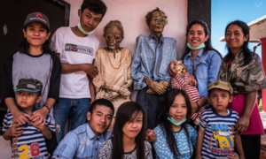 Ngôi làng ‘zombie’ nơi xác chết ‘biết đi’ và chung sống như người trong gia đình