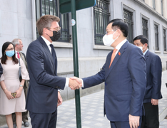 Chủ tịch Quốc hội cảm ơn Chính phủ Bỉ hỗ trợ 100.000 liều vaccine cho Việt Nam