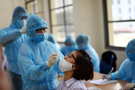 Thêm 9 ca nghi COVID-19 ở Hà Nội 