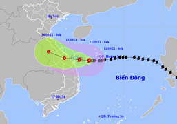 Bão số 5 giật cấp 12 hướng vào đất liền, nhiều tỉnh miền Trung mưa rất to