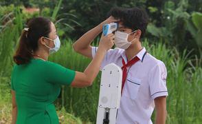 6 tỉnh, thành thay đổi kế hoạch đến trường sau khai giảng