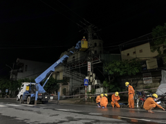 Ảnh hưởng của bão số 5 đến vận hành nguồn và lưới điện khu vực miền Trung