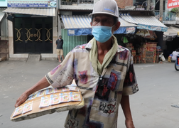 TP.HCM sẽ hỗ trợ thêm gần 10.000 tỷ đồng cho người dân khó khăn vì COVID-19 