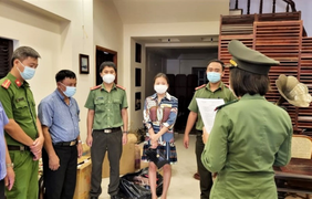 Bắt nữ giám đốc 2 doanh nghiệp tiếp tay người nước ngoài nhập cảnh trái phép