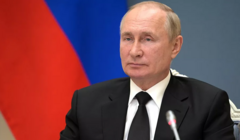 Tổng thống Putin phải tự cách ly 