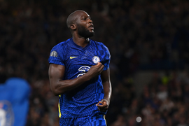 Lukaku lập công, Chelsea thắng trận ra quân Champions League
