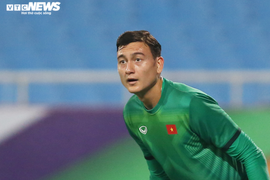 Đặng Văn Lâm chấn thương, lỡ trận tuyển Việt Nam đấu Trung Quốc