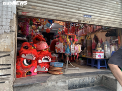 Mùa trung thu ảm đạm chưa từng có tại 'thủ phủ' đồ chơi giữa phố cổ Hà Nội