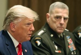 Tướng Mỹ từng bí mật điện cho Trung Quốc vì sợ ông Trump khai chiến