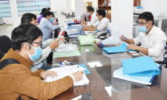 Đề xuất cán bộ ở TP.HCM có thẻ xanh COVID được tới trụ sở làm việc từ 1/10