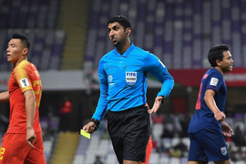 Trọng tài UAE điều khiển trận Trung Quốc vs Việt Nam vòng loại World Cup 2022