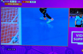 Xem video hỗ trợ, trọng tài từ chối bàn thắng của tuyển futsal Việt Nam