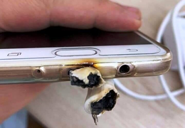 Dùng điện thoại khi đang sạc, nam sinh lớp 12 bị điện giật thiệt mạng