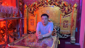 Video: Hàng xóm bức xúc với người tự xưng 'giáng trần' khống chế COVID-19