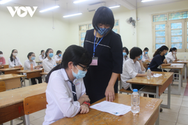 Hà Nội yêu cầu tuyệt đối không để xảy ra lạm thu đầu năm học