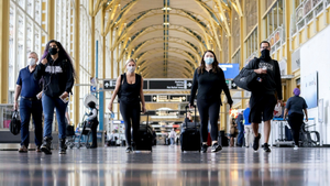 Mỹ nới lỏng hạn chế đối với du khách nước ngoài đã tiêm vaccine