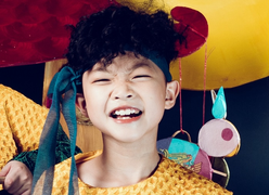 Cháu trai ca sĩ Ngọc Sơn hoá chú Cuội trong bộ ảnh đón Trung thu 2021