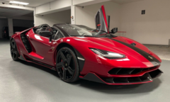 Lamborghini Centenario Roadster được rao bán hơn 100 tỷ đồng
