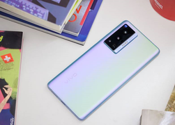 Vivo khuấy động thị trường smartphone với flagship X70 Pro
