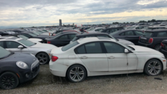 Cận cảnh gần 3.000 xe BMW và Mini mới toanh bị vứt xó đến mục nát