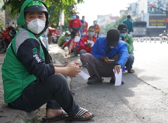 Sở Công Thương TP.HCM: Có doanh nghiệp không nghiêm túc xét nghiệm cho shipper